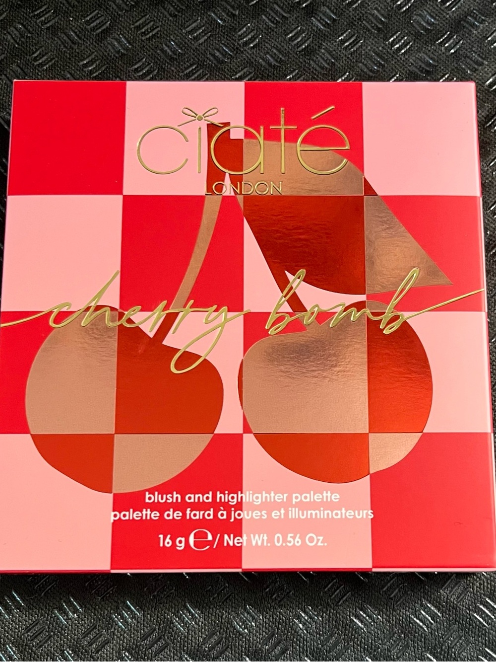 Ciaté Cherry Bomb Blush & Highlighter Palette - Pink & Red